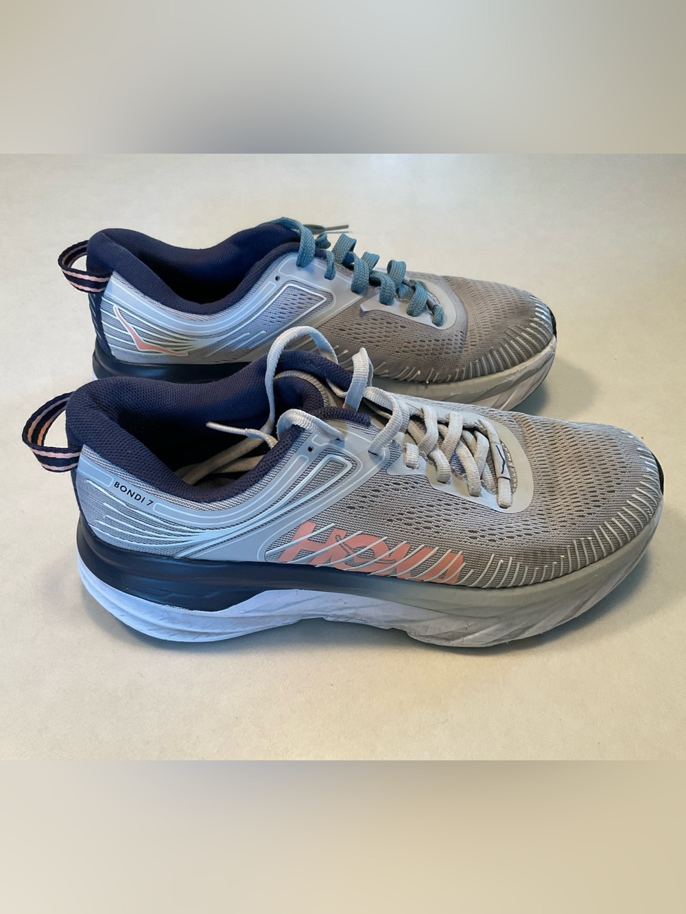 Hoka One One Bondi 7 Running Shoes